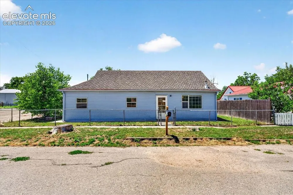 505 2nd Avenue Deer Trail, CO 80105
