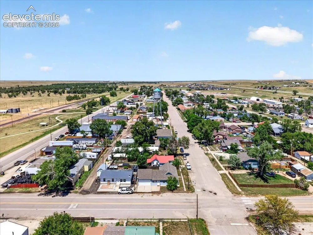 505 2nd Avenue Deer Trail, CO 80105