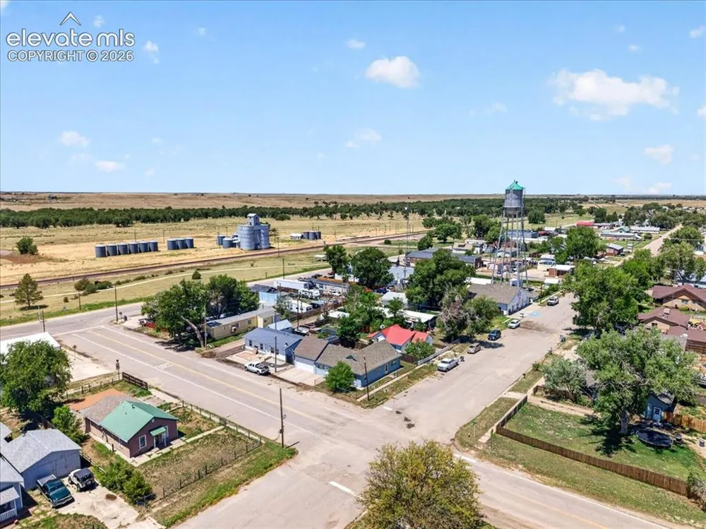 505 2nd Avenue Deer Trail, CO 80105