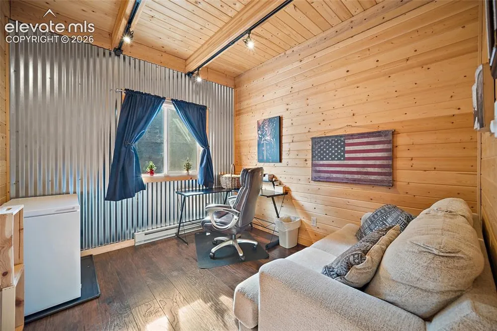 213 Willow Road Divide, CO 80814