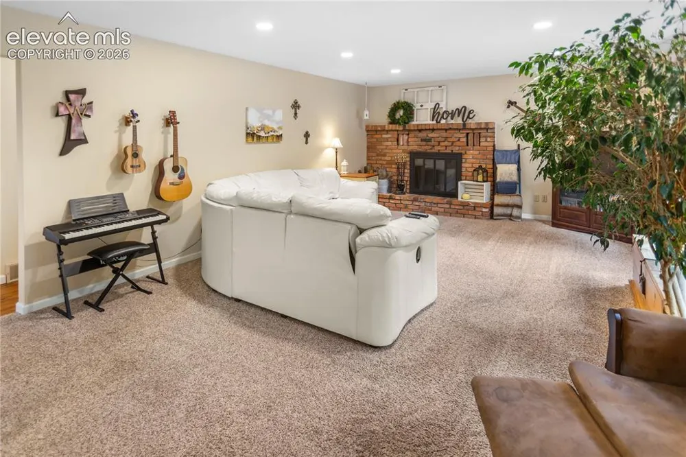 1010 W Lorraine Avenue Woodland Park, CO 80863