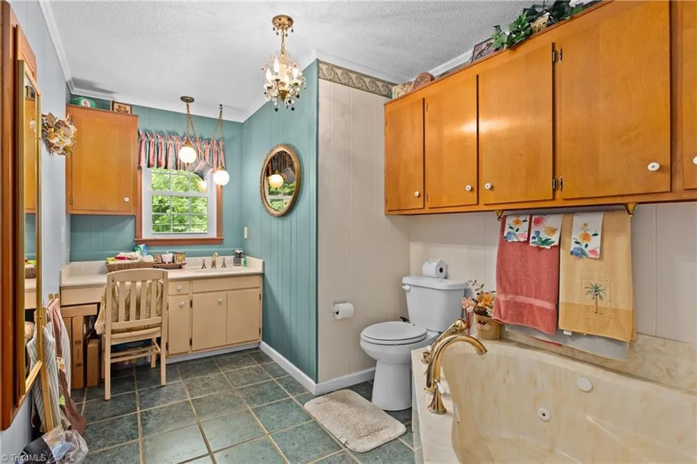 107 Hickory Street Boonville, NC 27011