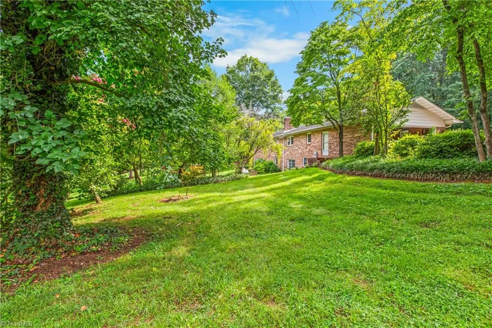 107 Hickory Street Boonville, NC 27011