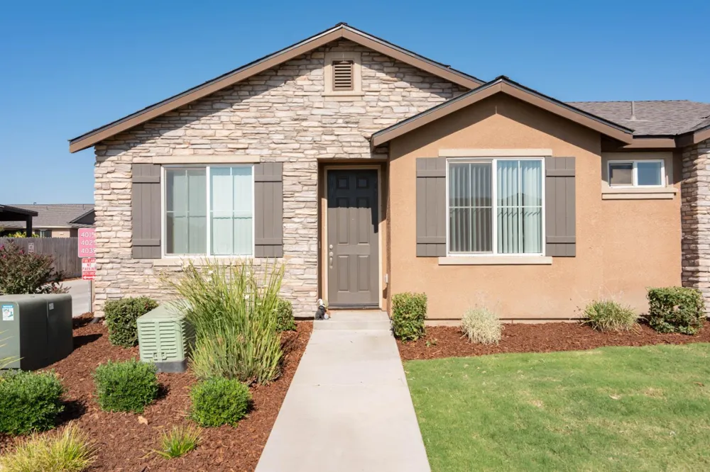 4005 S Fontana Visalia, CA 93277