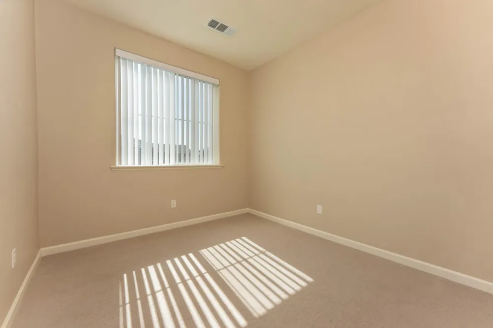 4005 S Fontana Visalia, CA 93277