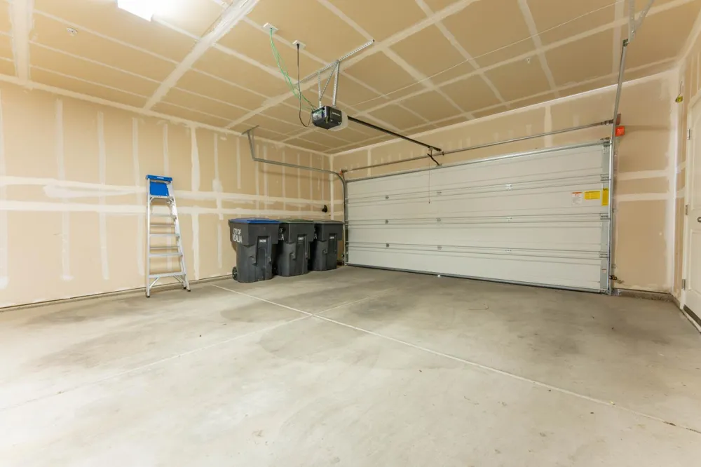 4005 S Fontana Visalia, CA 93277