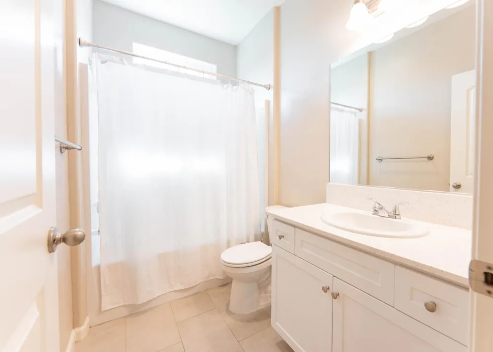 4005 S Fontana Visalia, CA 93277