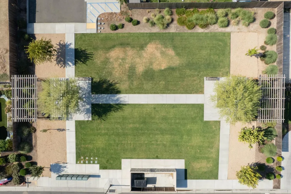 4005 S Fontana Visalia, CA 93277
