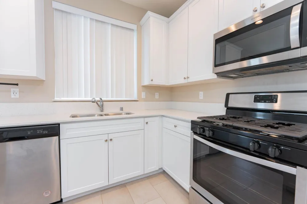 4005 S Fontana Visalia, CA 93277