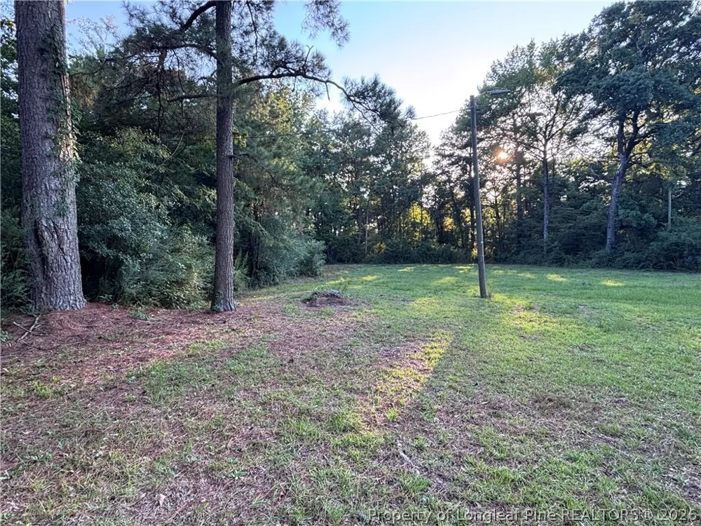 595 Shaw Road St Pauls, NC 28384