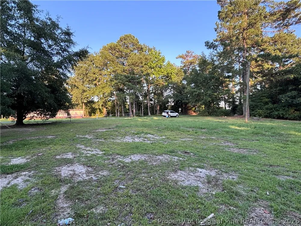 595 Shaw Road St Pauls, NC 28384