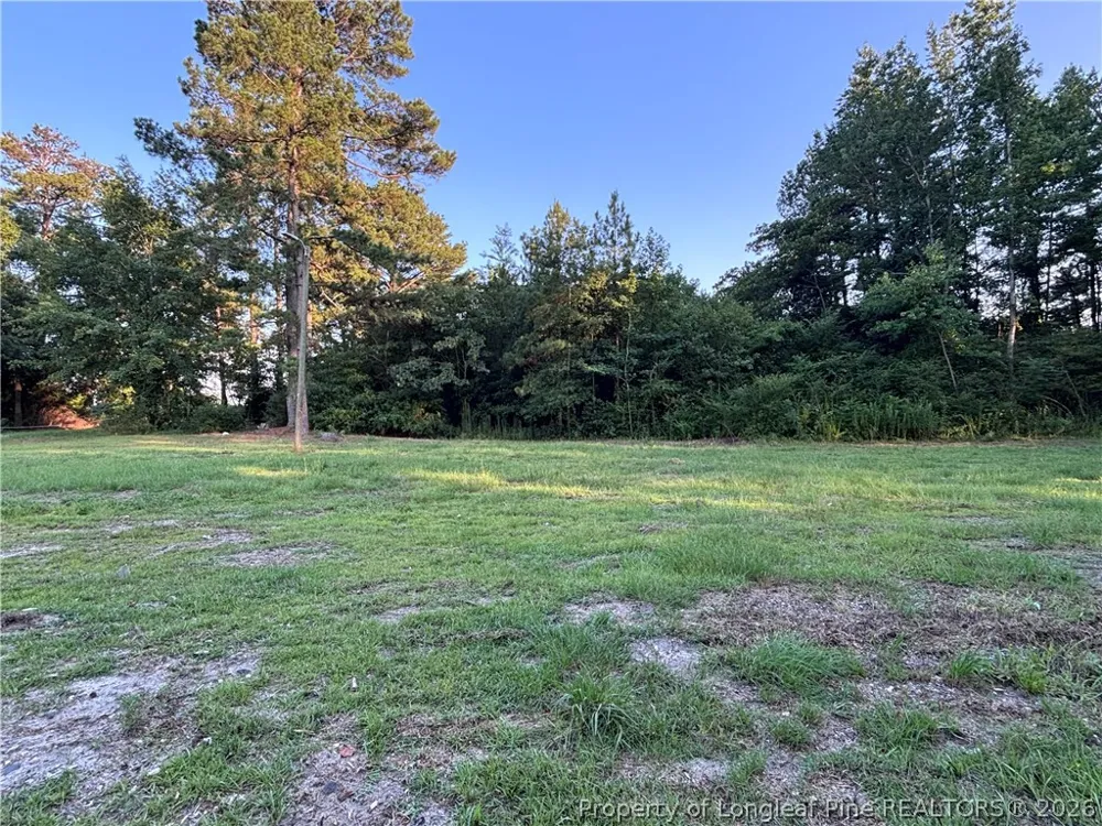 595 Shaw Road St Pauls, NC 28384