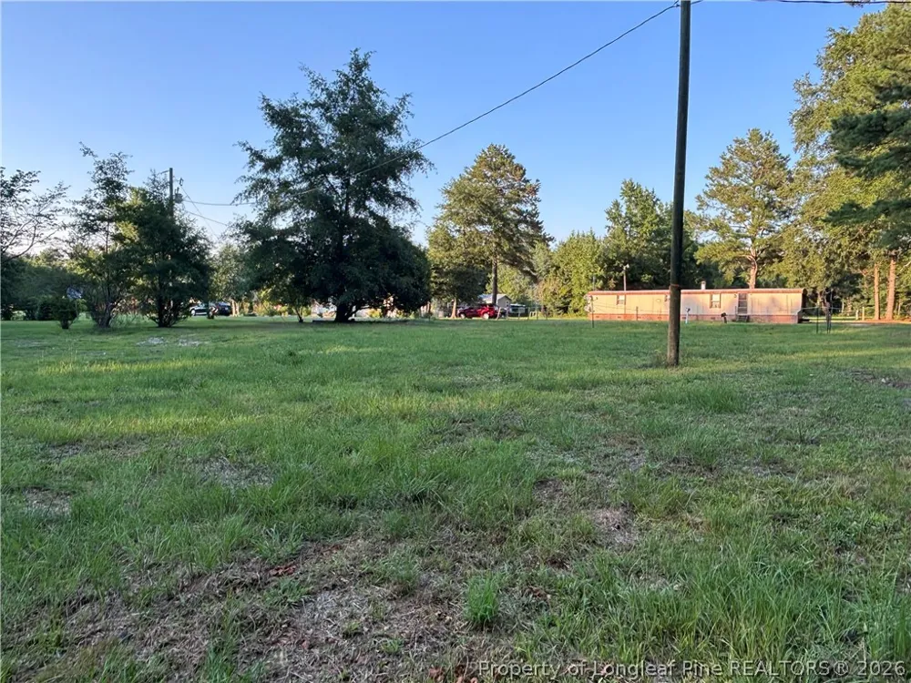 595 Shaw Road St Pauls, NC 28384