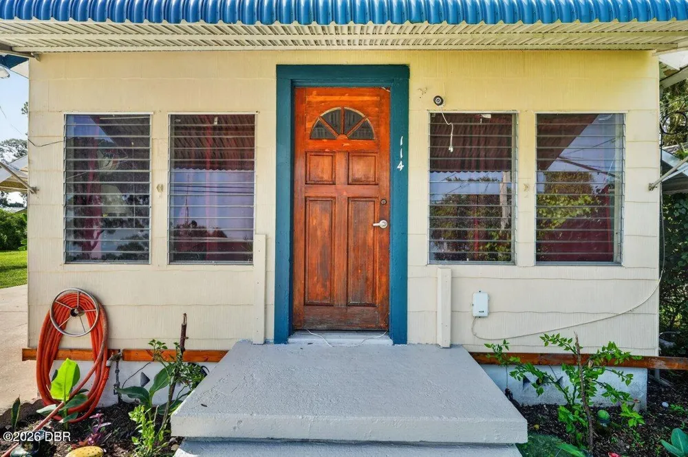114 E Park Avenue Edgewater, FL 32132