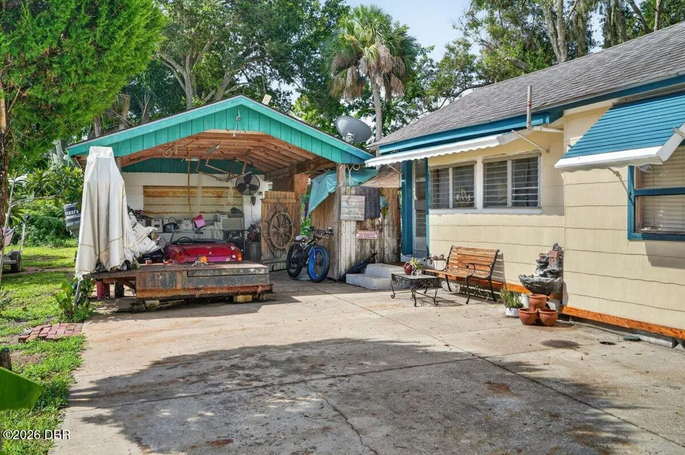 114 E Park Avenue Edgewater, FL 32132