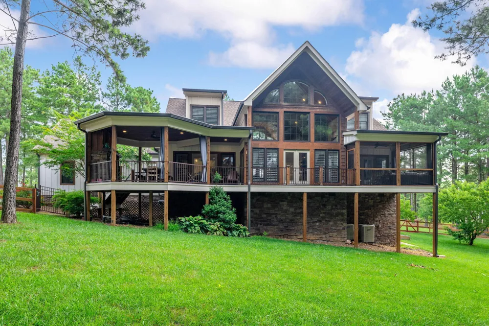 365 Lookout View Drive Jasper, TN 37347
