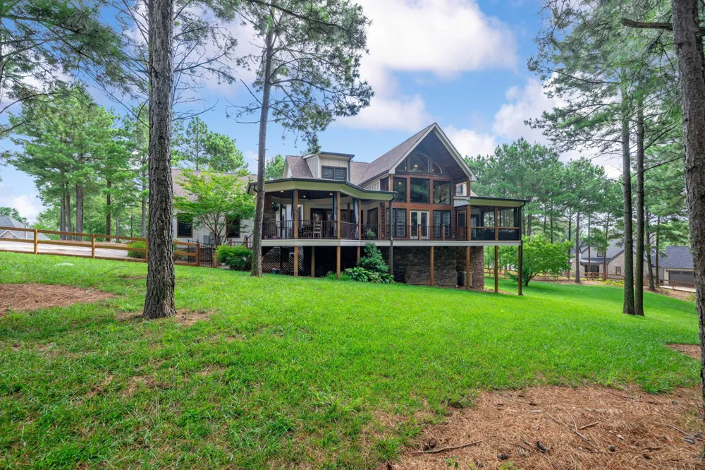 365 Lookout View Drive Jasper, TN 37347