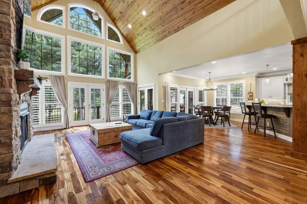 365 Lookout View Drive Jasper, TN 37347