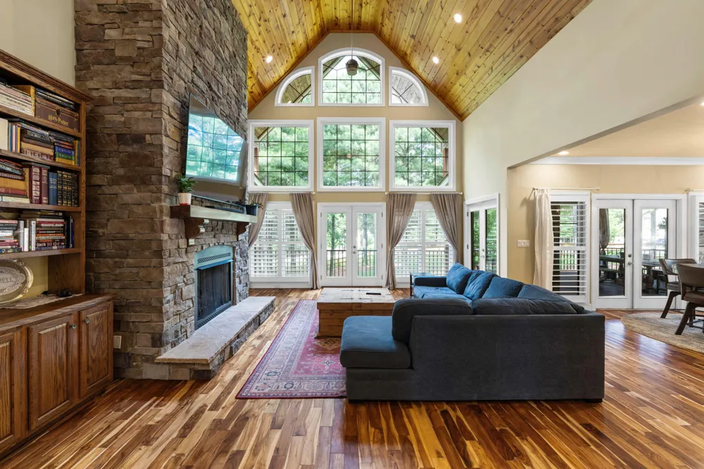 365 Lookout View Drive Jasper, TN 37347