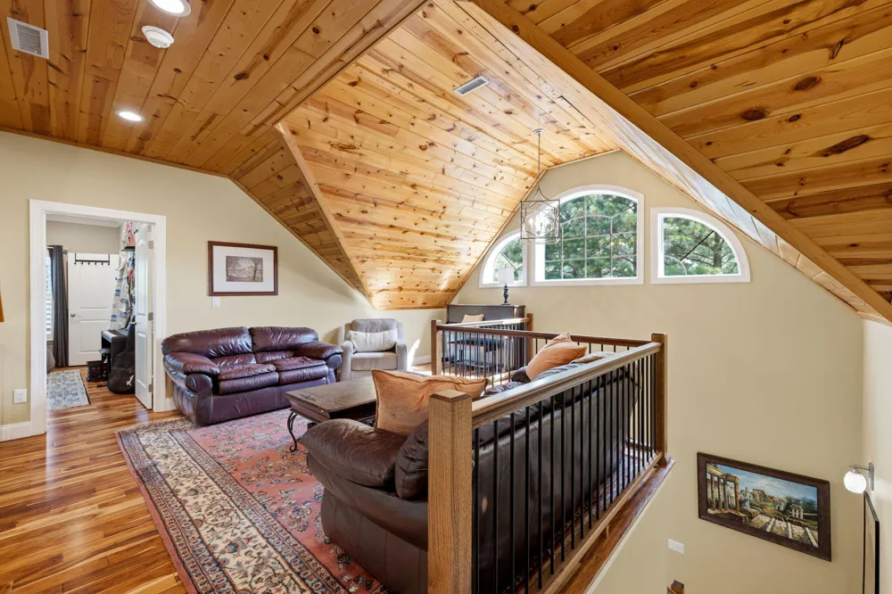 365 Lookout View Drive Jasper, TN 37347
