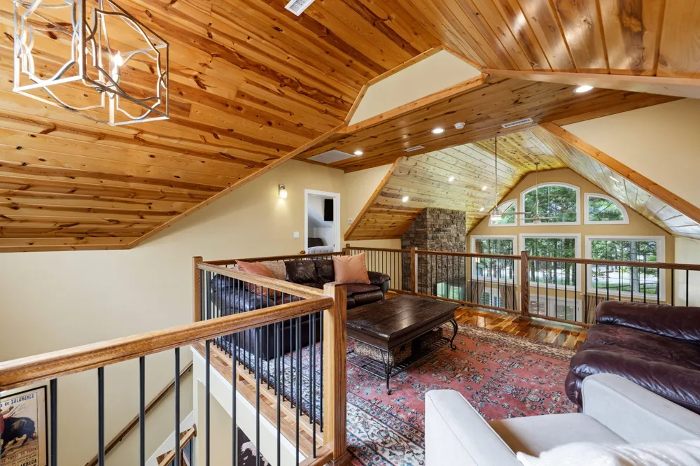 365 Lookout View Drive Jasper, TN 37347