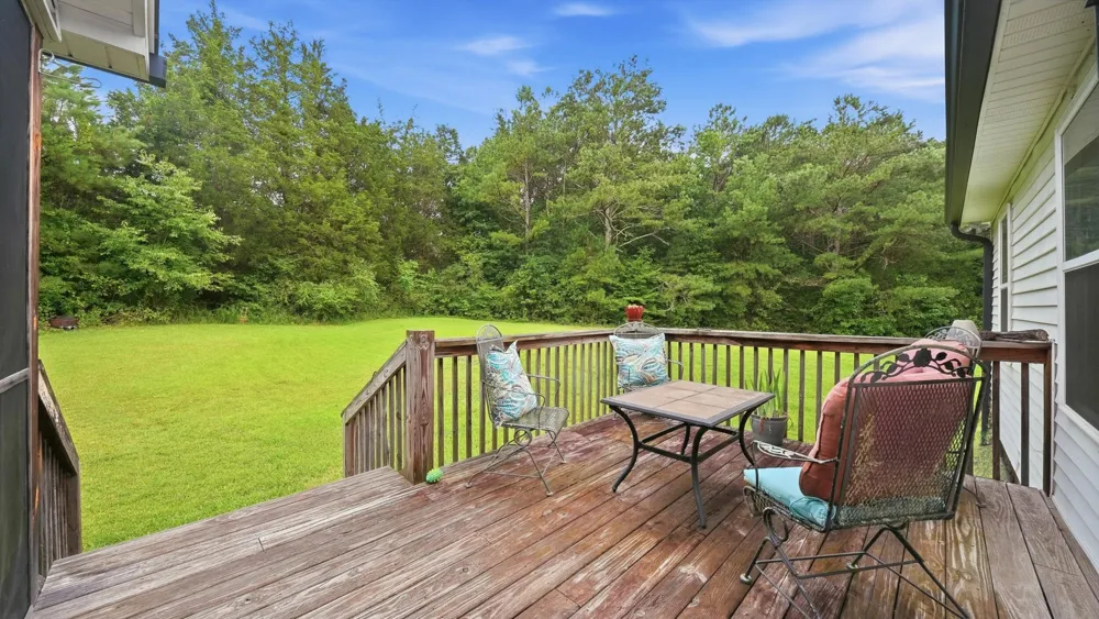 665 County Road 48 Athens, TN 37303