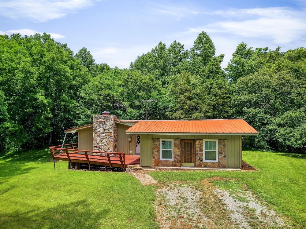 9249 Monterey Highway Sparta, TN 38583