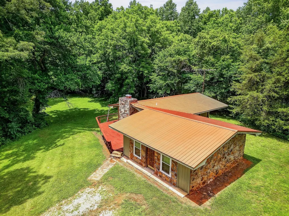 9249 Monterey Highway Sparta, TN 38583