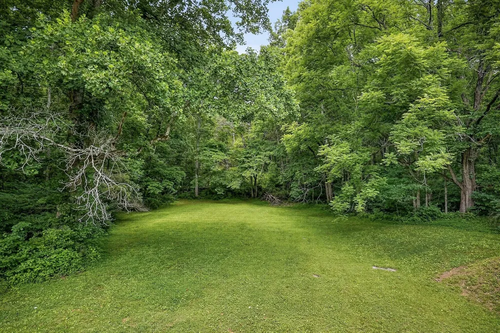 9249 Monterey Highway Sparta, TN 38583