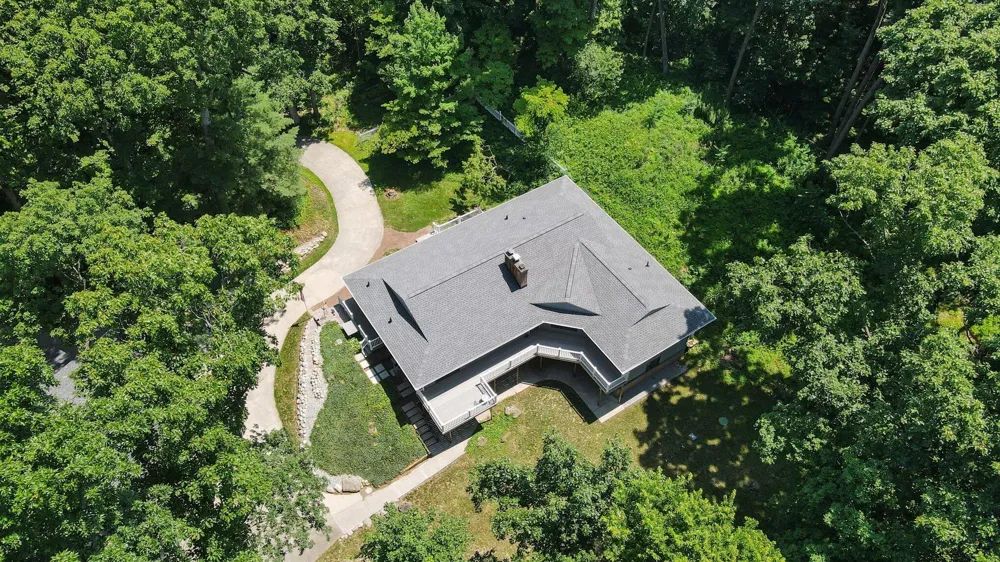 8775 W S AVENUE Schoolcraft, MI 49087