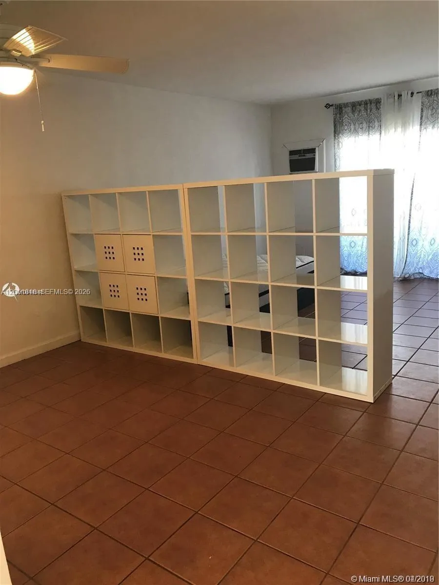 6715 Kendall Dr #707 Pinecrest, FL 33156