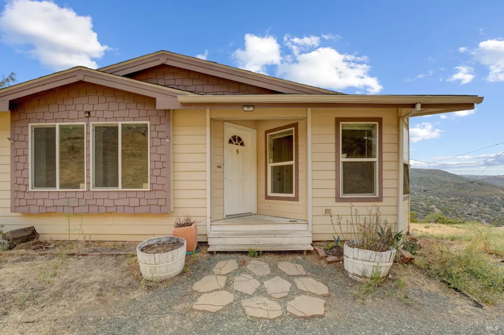 2555 Wagon Wheel Drive Pope Valley, CA 94567