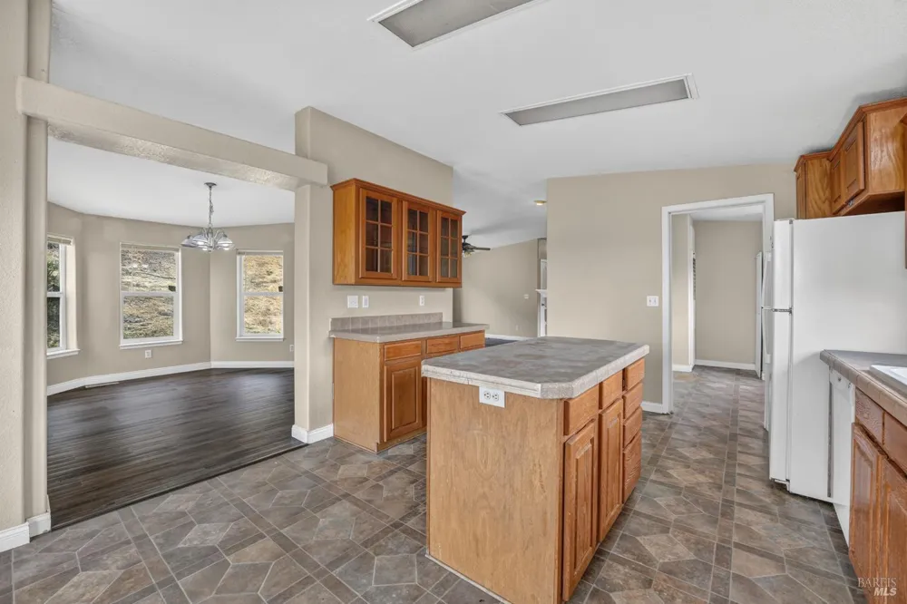 2555 Wagon Wheel Drive Pope Valley, CA 94567