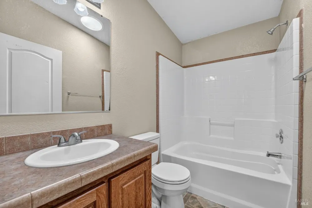 2555 Wagon Wheel Drive Pope Valley, CA 94567