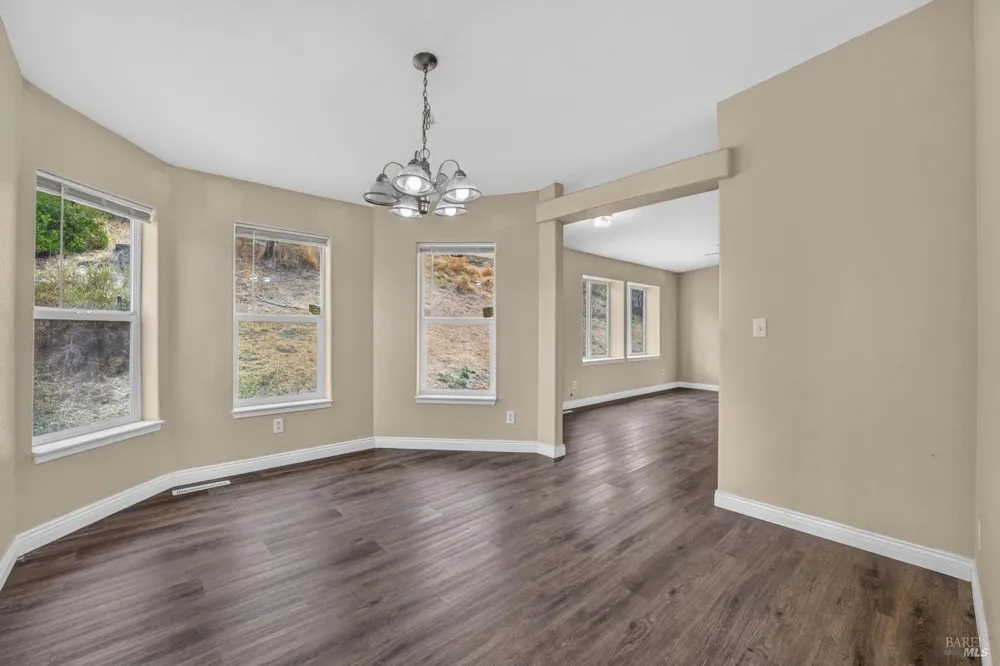 2555 Wagon Wheel Drive Pope Valley, CA 94567