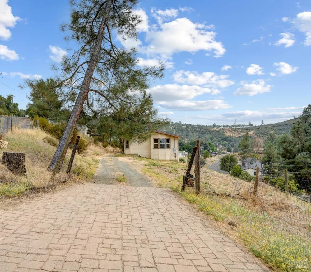 2555 Wagon Wheel Drive Pope Valley, CA 94567
