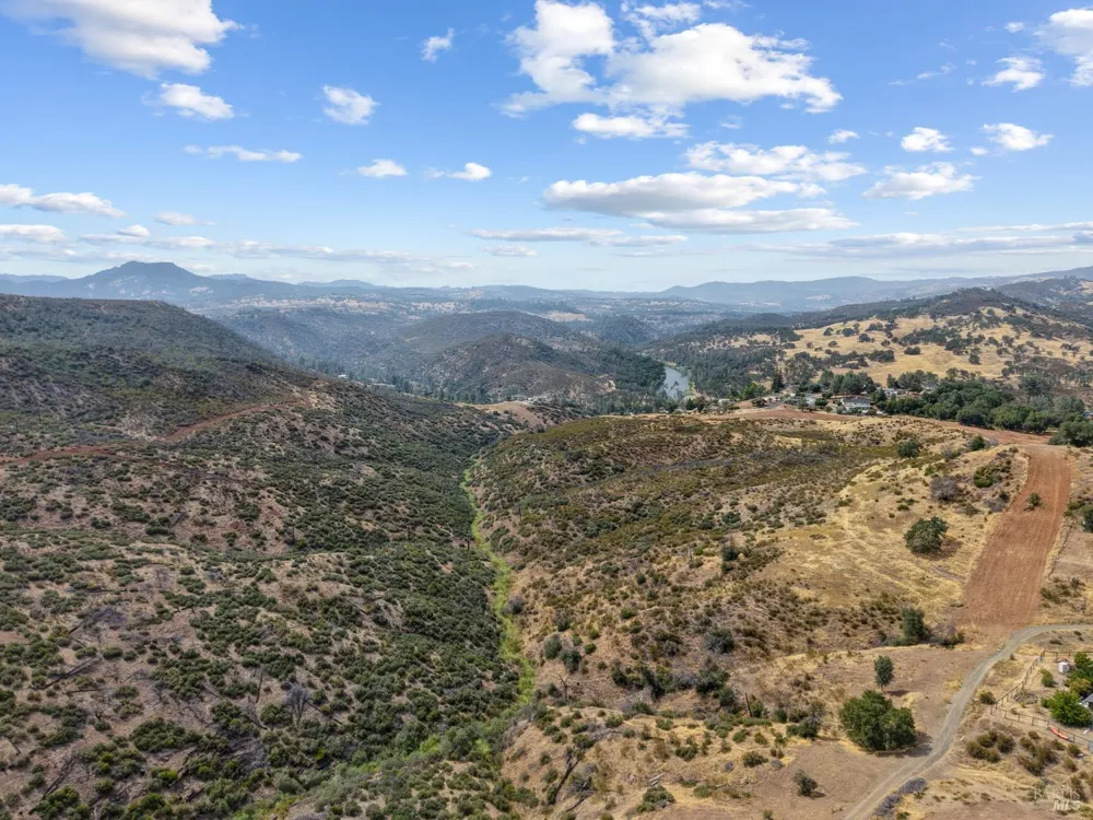 2555 Wagon Wheel Drive Pope Valley, CA 94567