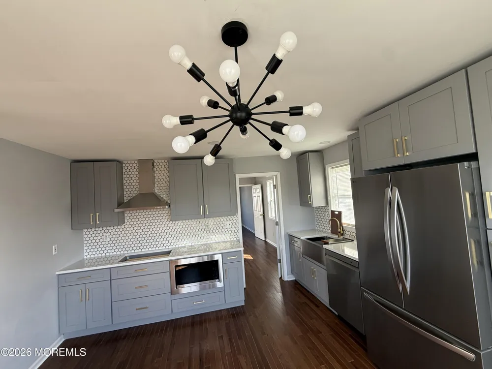 12 Orchard Street Keansburg, NJ 07734