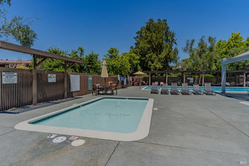 112 Surrey Lane San Rafael, CA 94903