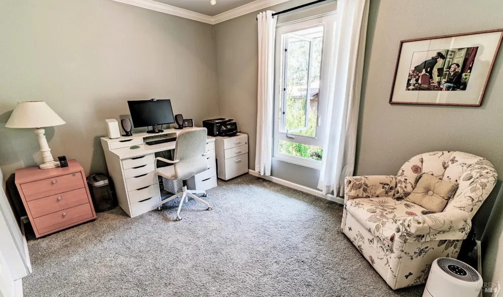 112 Surrey Lane San Rafael, CA 94903