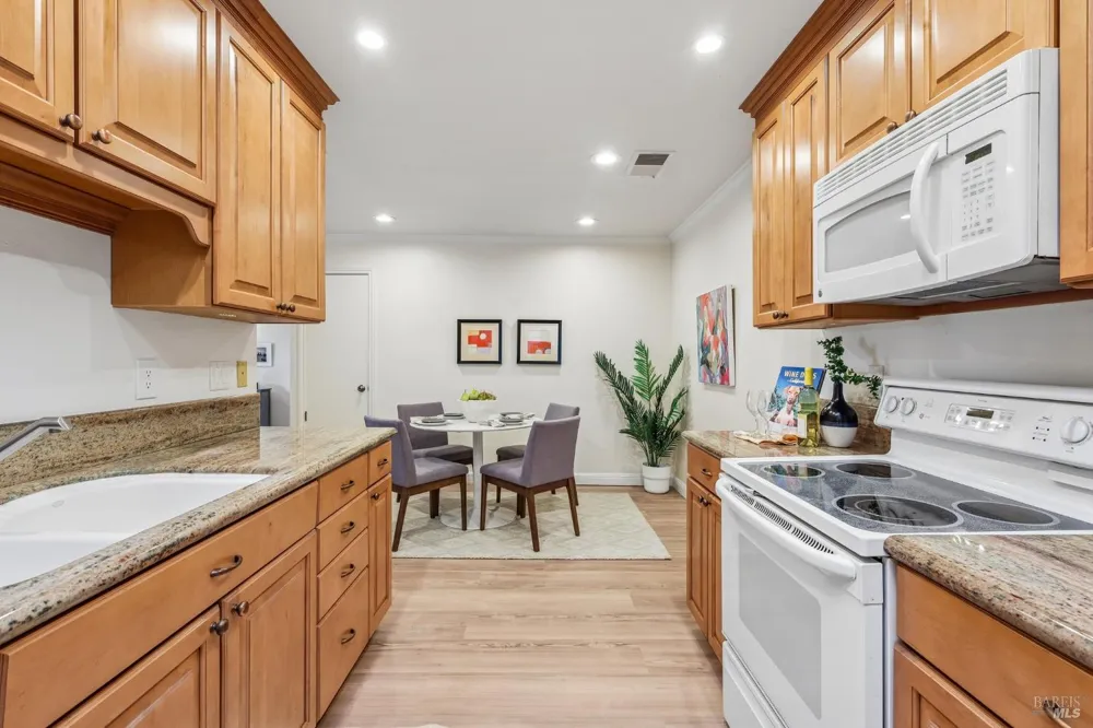 1140 Grove Circle Benicia, CA 94510