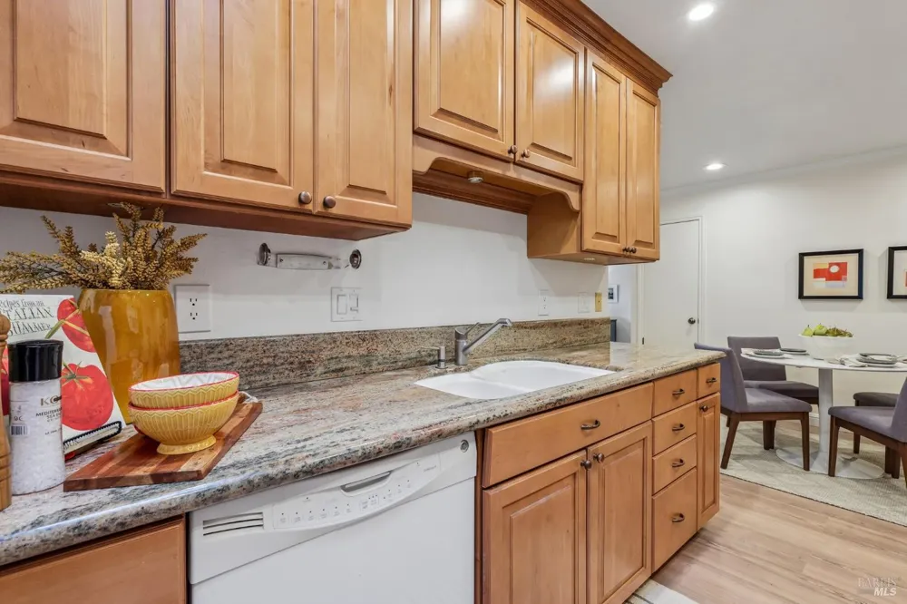 1140 Grove Circle Benicia, CA 94510
