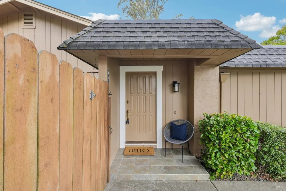 1140 Grove Circle Benicia, CA 94510