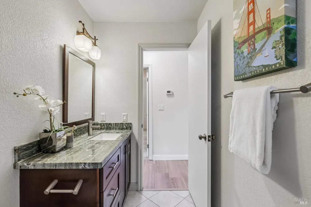 1140 Grove Circle Benicia, CA 94510