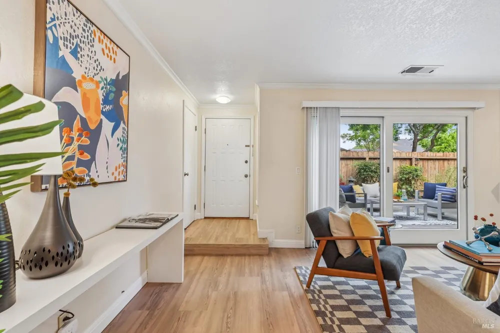 1140 Grove Circle Benicia, CA 94510