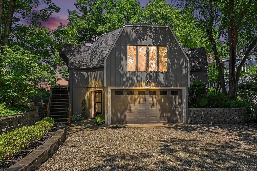 5924 Dunham Lane Stevensville, MI 49127