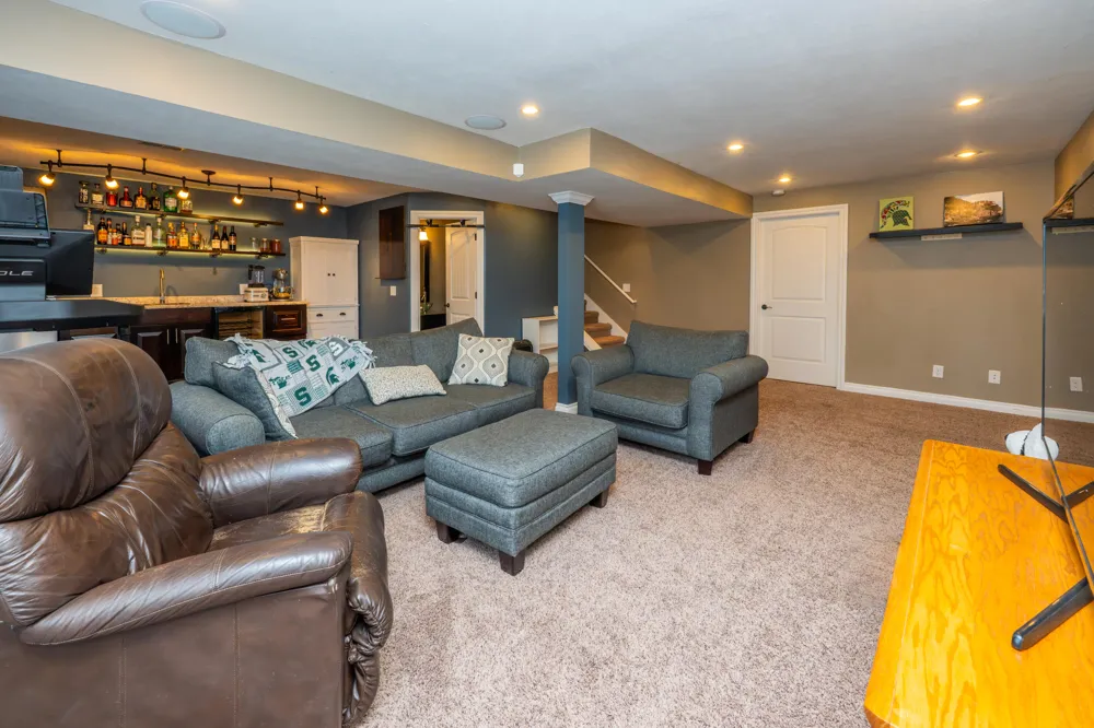 5891 Racine Drive Lincoln Charter Township, MI 49127