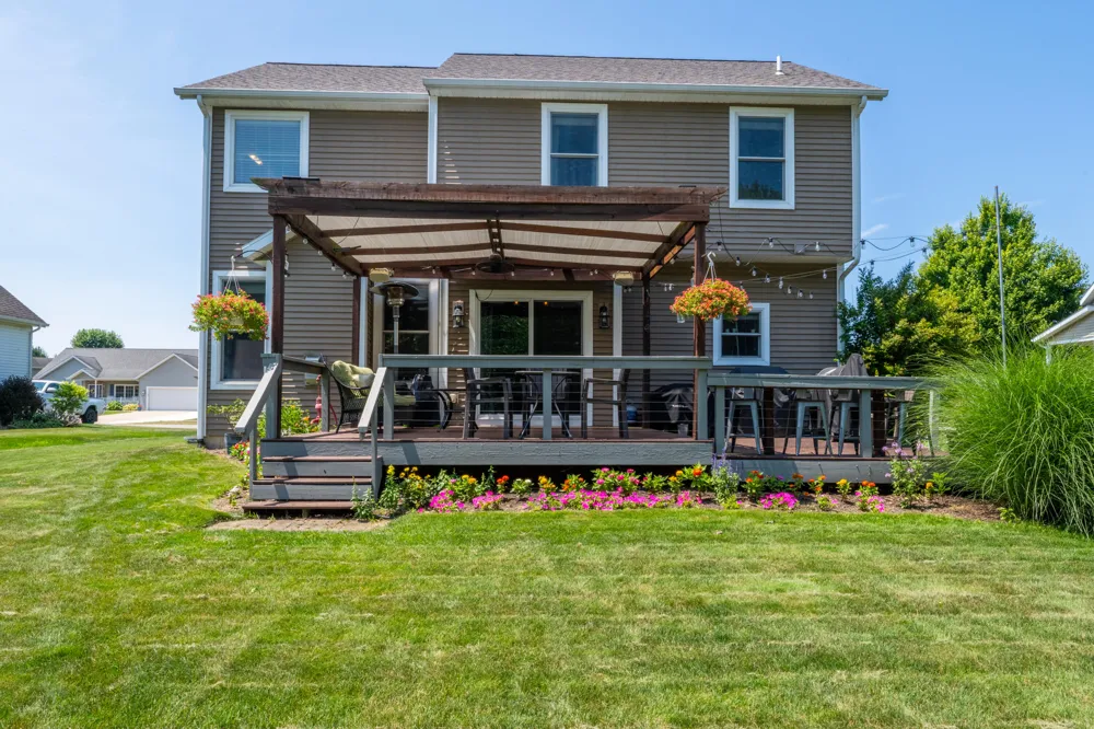 5891 Racine Drive Lincoln Charter Township, MI 49127