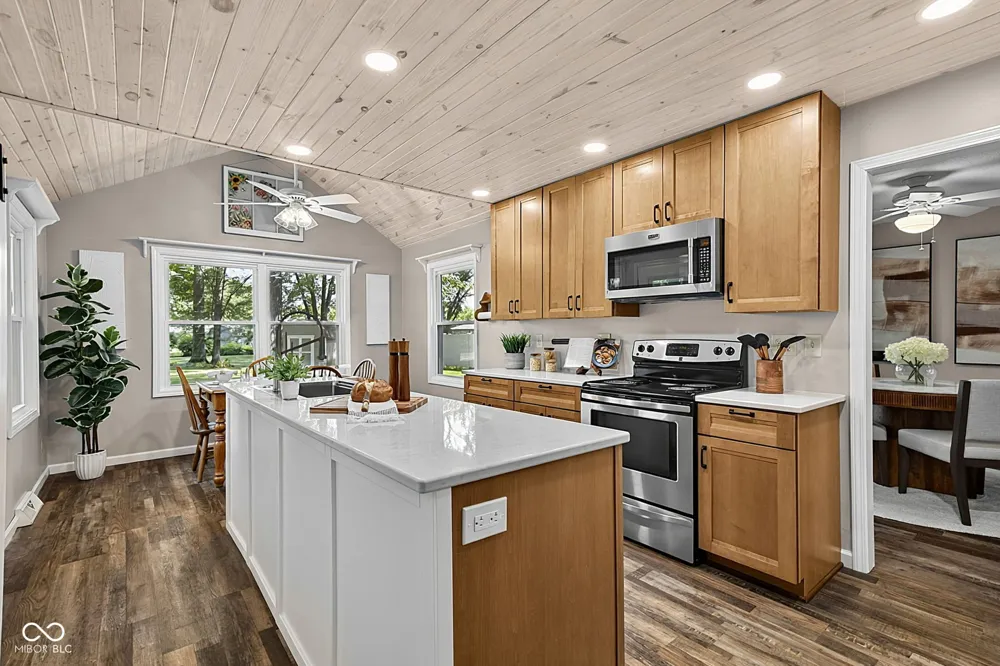 1336 S Heron Drive E New Palestine, IN 46163