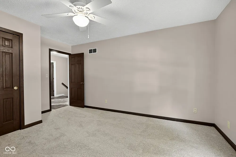1336 S Heron Drive E New Palestine, IN 46163